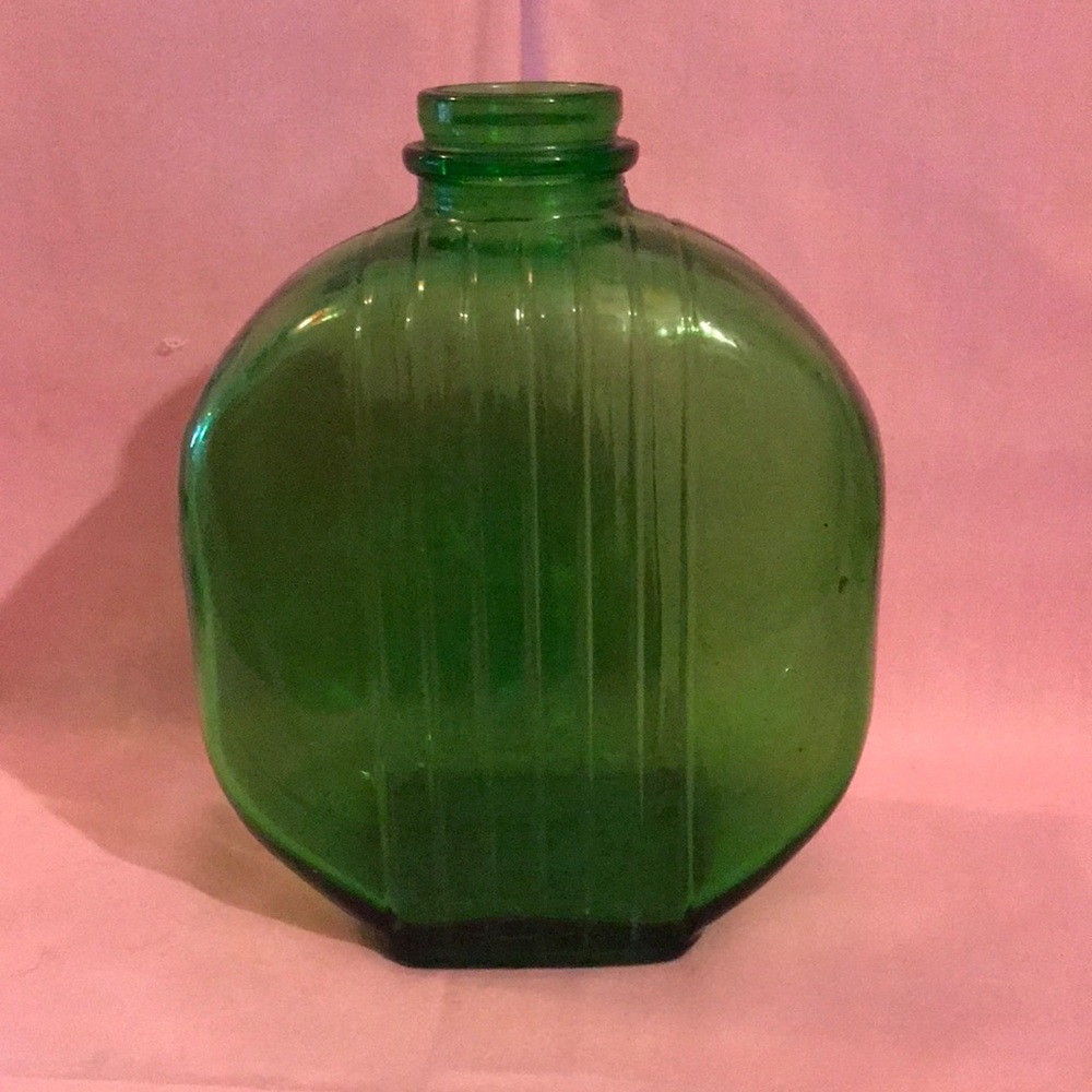 Owens water refrigerator decanter